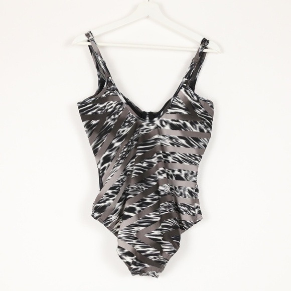 Miraclesuit Feline Fixation Madero One Piece Swimsuit - Picture 3 of 6